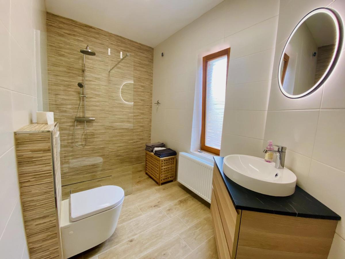 Ferienwohnung Reuscher, Trier-Newel ภายนอก รูปภาพ